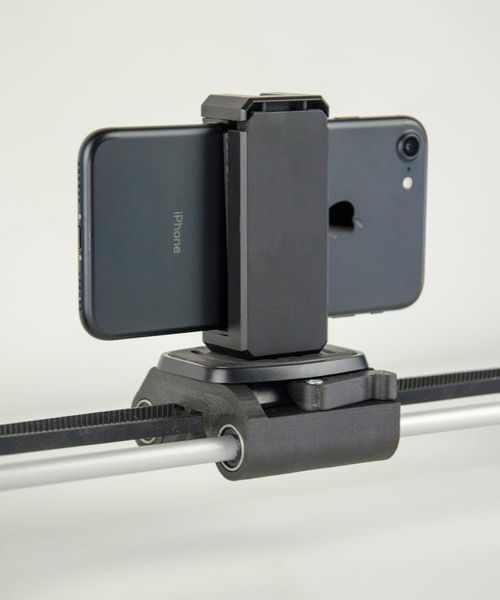 Minimalist representation of steady motion and balance